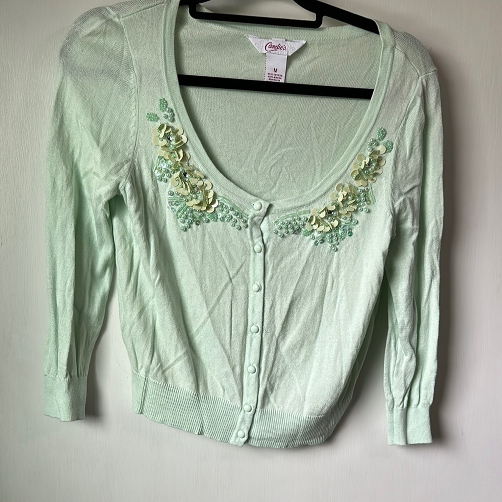 Green Cardigan with Floral Embroidery